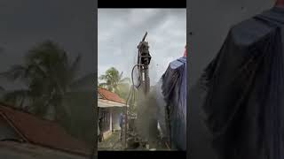 SUBHANALLAH...PROSES PENGEBORAN SUMUR SAMPAI KELUAR AIR SENDIRI #shorts #shortvideo #subscribe