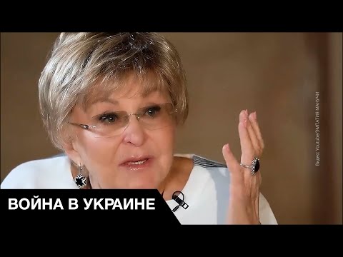 🗿 Рупоры Кремля: пропагандистка Ангелина Вовк молится на оккупантов