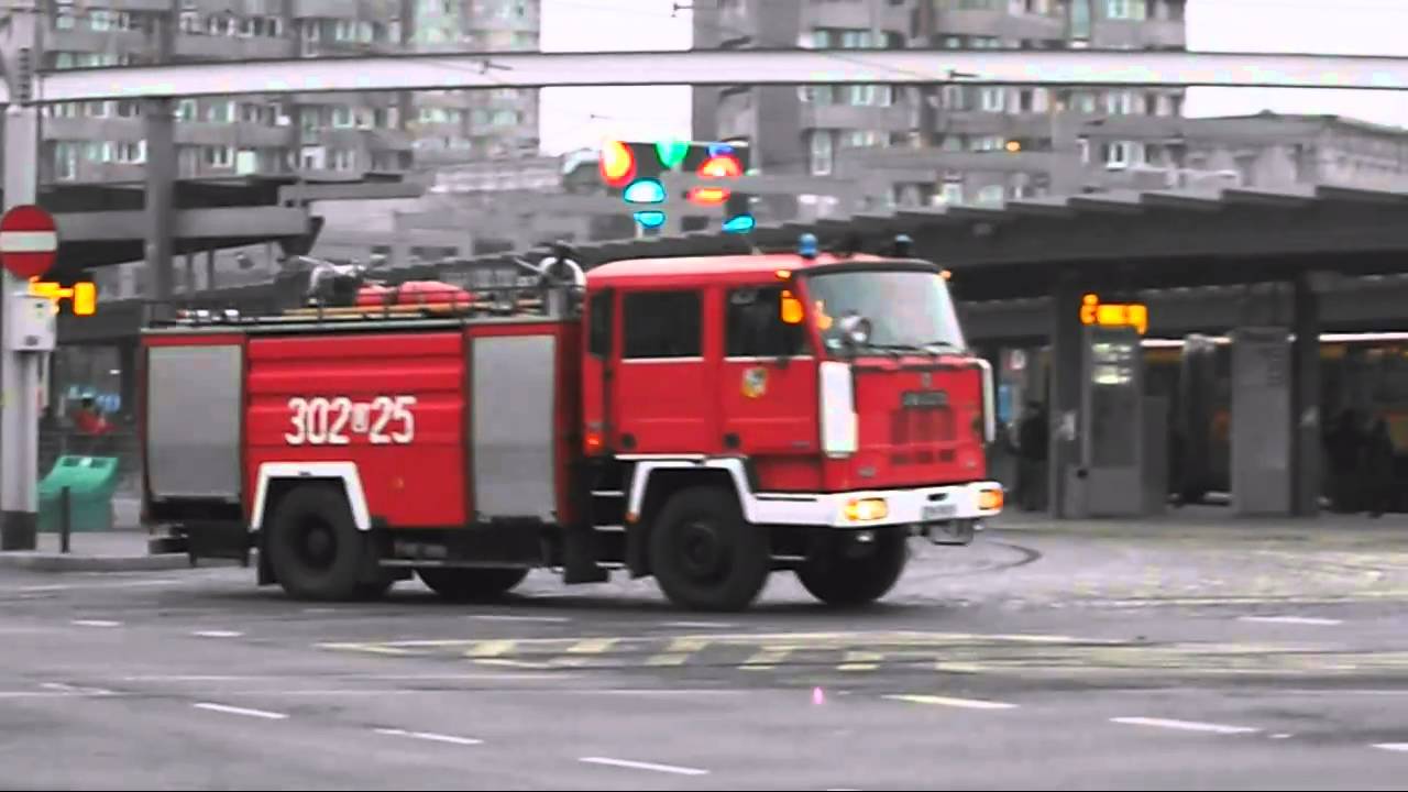 Odjazd alarmowy GCBA 5/24 302[D]25 Jelcz 010 R - JRG 2 Wrocław