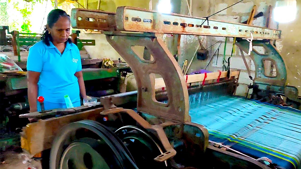 Inside A Hand Loom Weaving Factory Unbelievable How These Handloom inside-a-hand-loom-weaving-factory-unbelievable-how-these-handloom