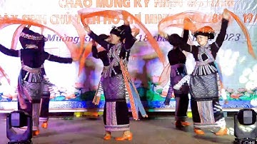 GIAO LƯU VĂN NGHỆ TẠI XÃ MƯỜNG KHOA VÀ ĐIỆU MÚA TUYỆT VỜI CỦA CÁC CÔ GÁI LÀO