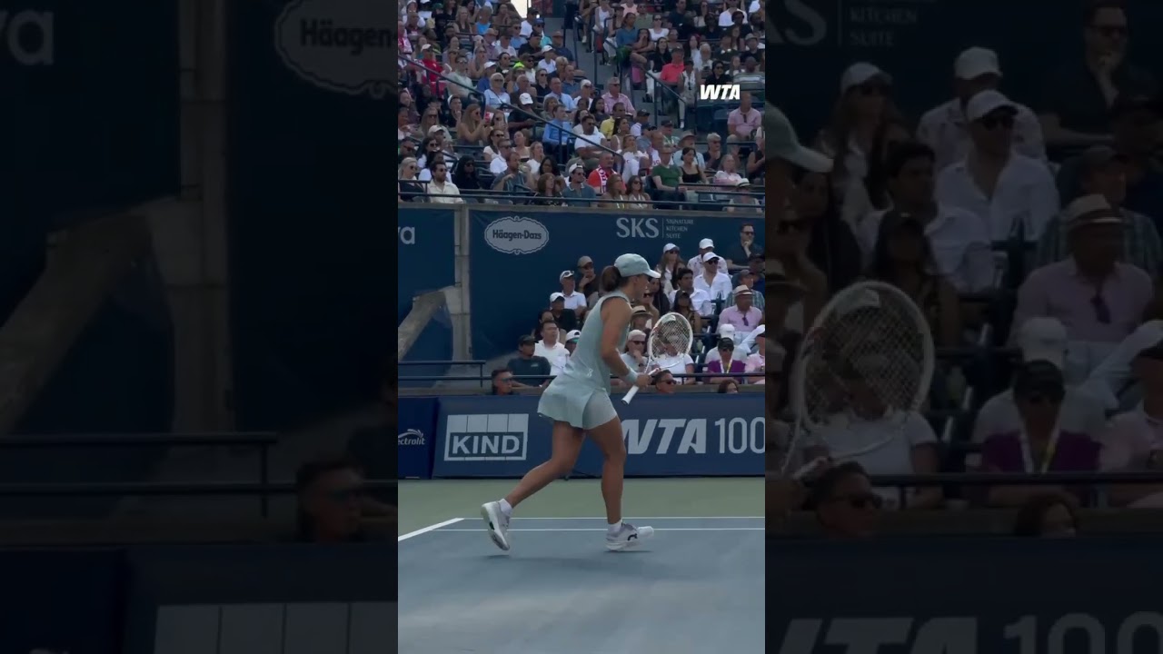 A fast start from Swiatek! 💨 #WTA #Tennis #IgaSwiatek #NBO26