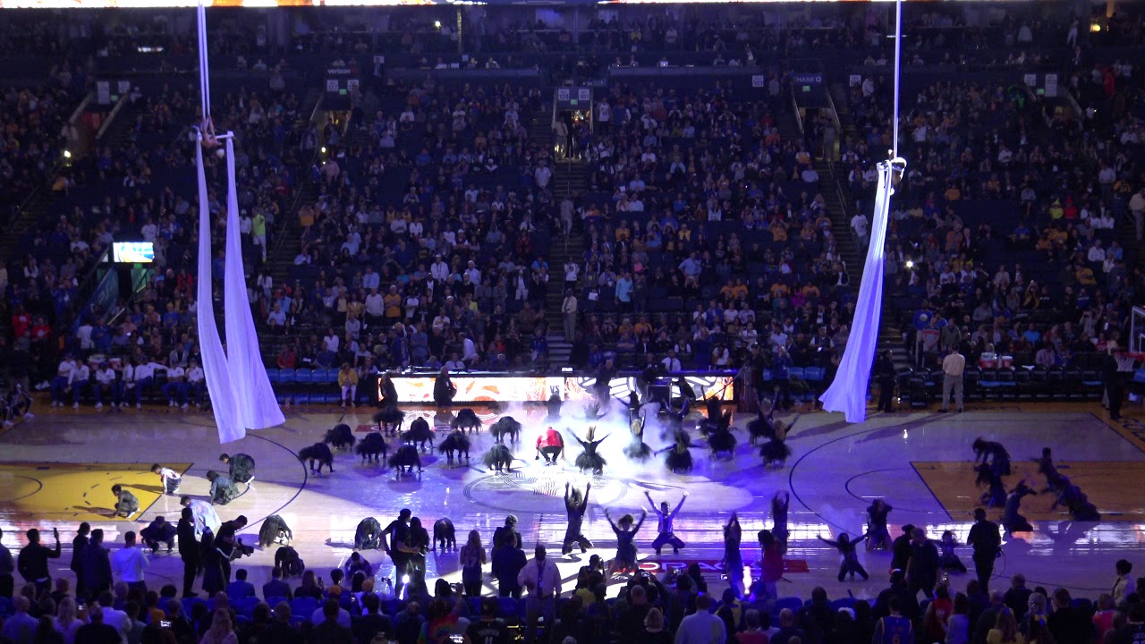 Golden State Warriors Halloween 2018 | Spooktacular Halftime Dance