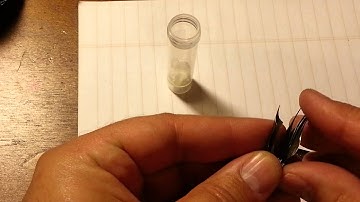 How I store my dip nibs to reduce corrosion.