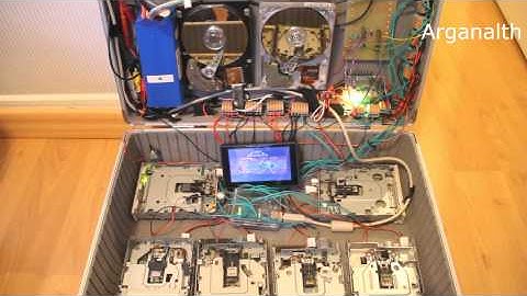 HDD and Floppy music : Crypt of the necrodancer Zone 2-1