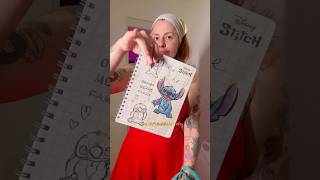 Mostrando O Material Escolar Novo Da Minha Filha Ensino Médio