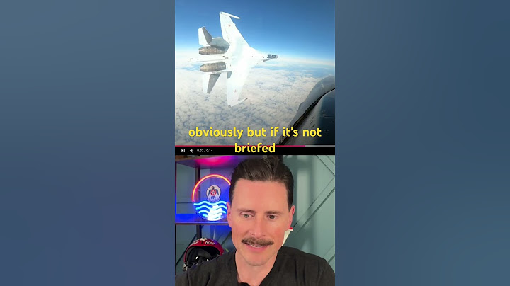 Thunderbird Pilot Reacts to Dangerous Russian SU-35 pass of F-16