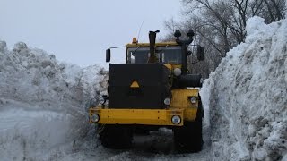 Вскрытие летней дороги на дальнюю скважину на Крюковке. Вскрытие летней дороги на дальнюю скважину на Крюковке.