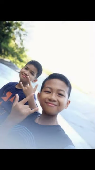 DJ Huma Huma ye versi foto saya dan teman saya