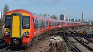 Trains at Clapham Junction [Uncut] | Britain's Busiest Railway Station | 20th February 2017
