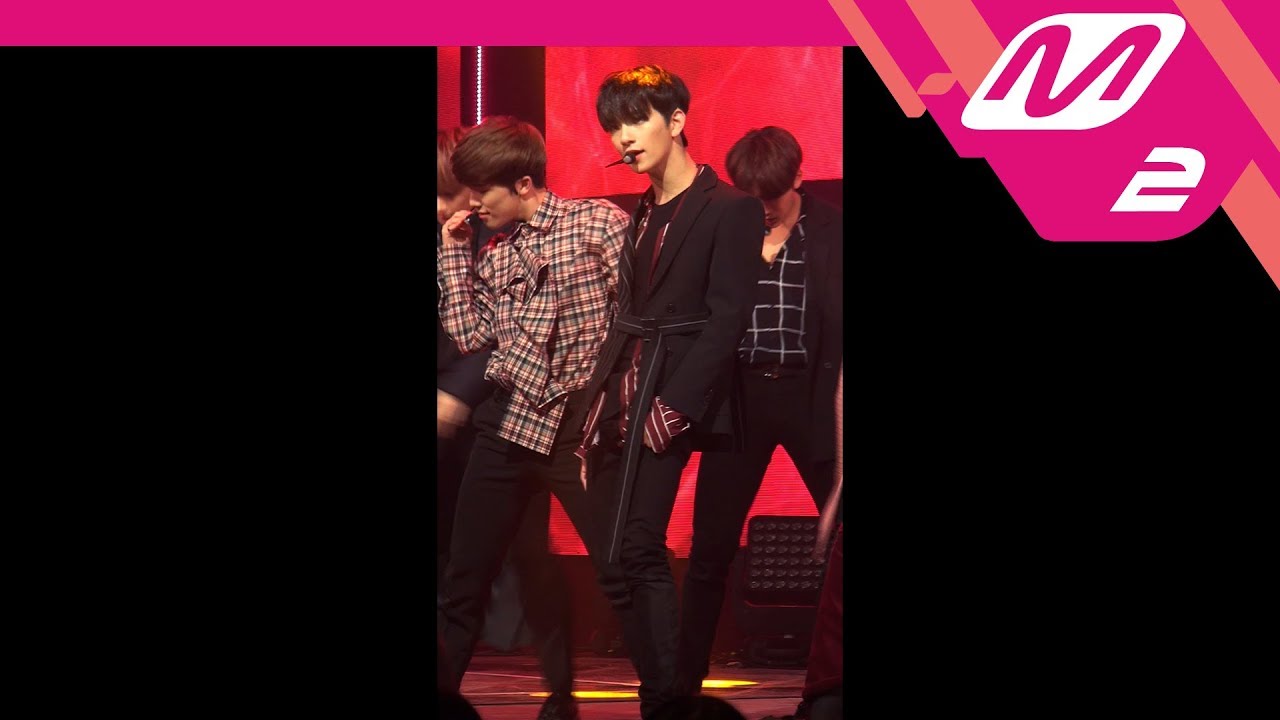 [MPD직캠] 세븐틴 조슈아 직캠 '고맙다(THANKS)' (SEVENTEEN JOSHUA FanCam) | @MCOUNTDOWN_2018.2.8