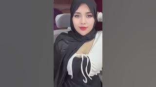 Hijab bunda hot boba goyang sange