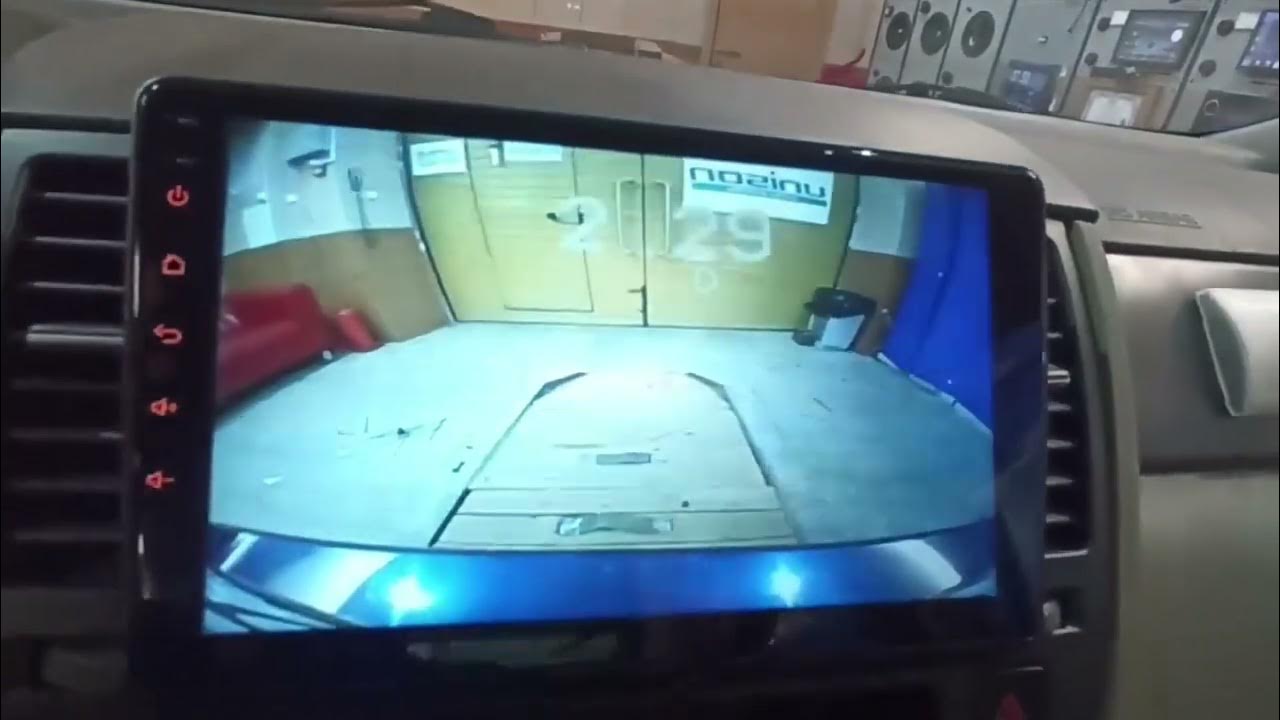установка магнитолы с камерой заднего