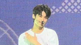 4K 세로직캠 230722 이정현 Lee Jeong Hyeon - Left & Right 직캠 Up Summer Vacation