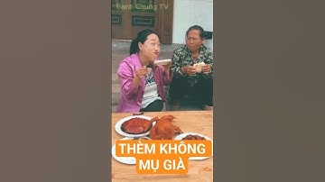 Sinh nhật mẹ, vợ ăn mâm cao cỗ đầy, mẹ chỉ có chiếc bánh bao! #shorts