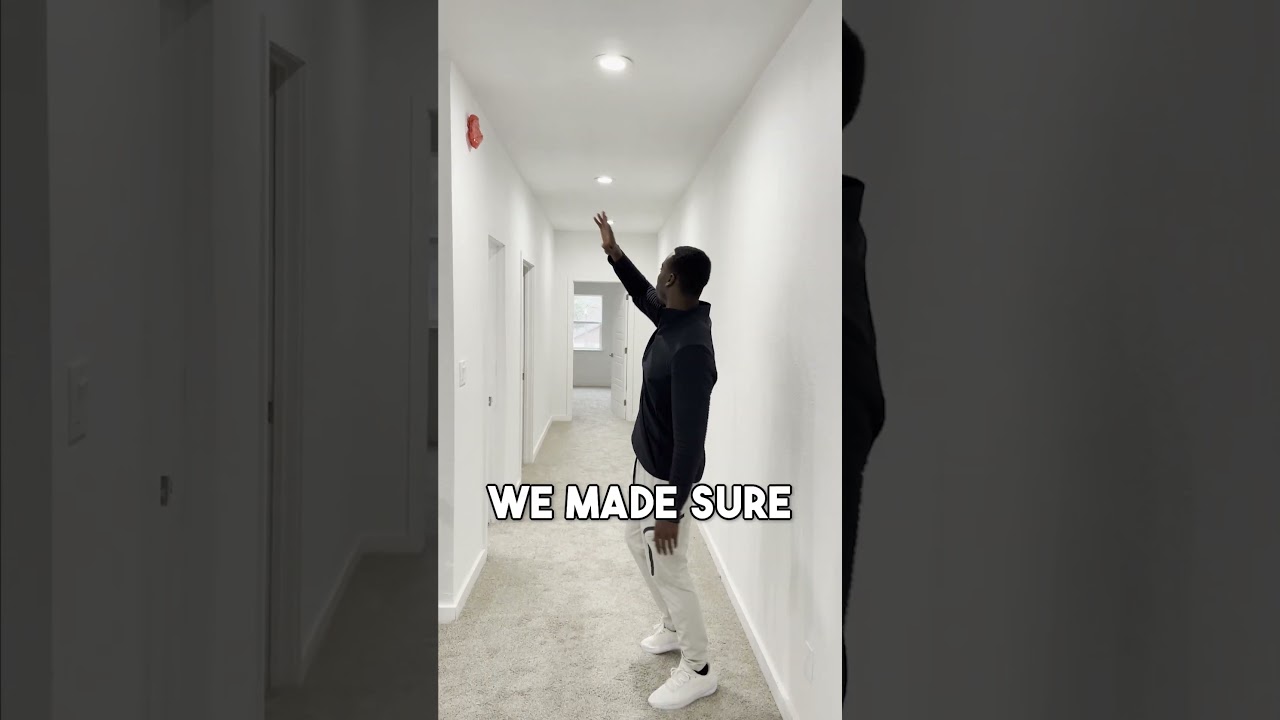 Alot of People Make This Mistake in Lighting Up Thier Hallway |Justin Radcliffe | Custom Home Build