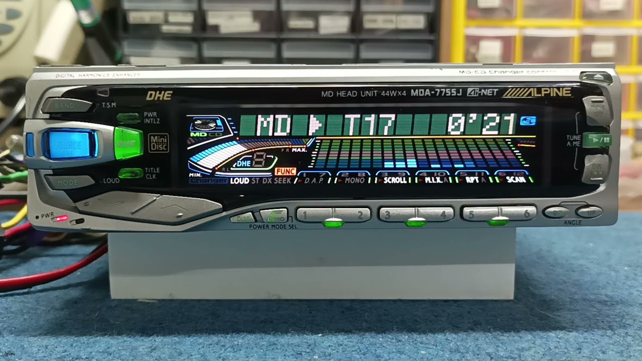Alpine MDA-7755J - YouTube