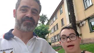 Paseando por Teatinos.. Oviedo.. Con Pela 🤟🤟🤟