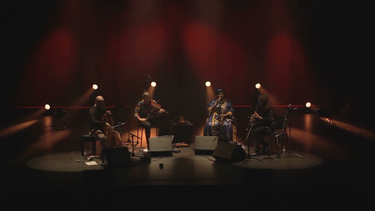 DJARABI LIVE (Static shot) - LA LITANIE DES CIMES & MAH DAMBA