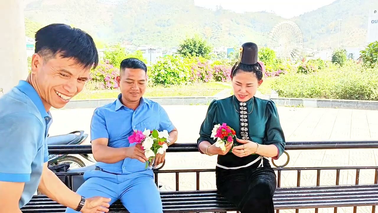 Hụ chắc ai tẩu phường nị nọng sắp thầng năm