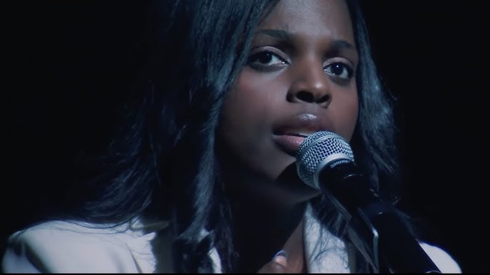 The Voice 2021 – Mentissa chante son titre original Et bam