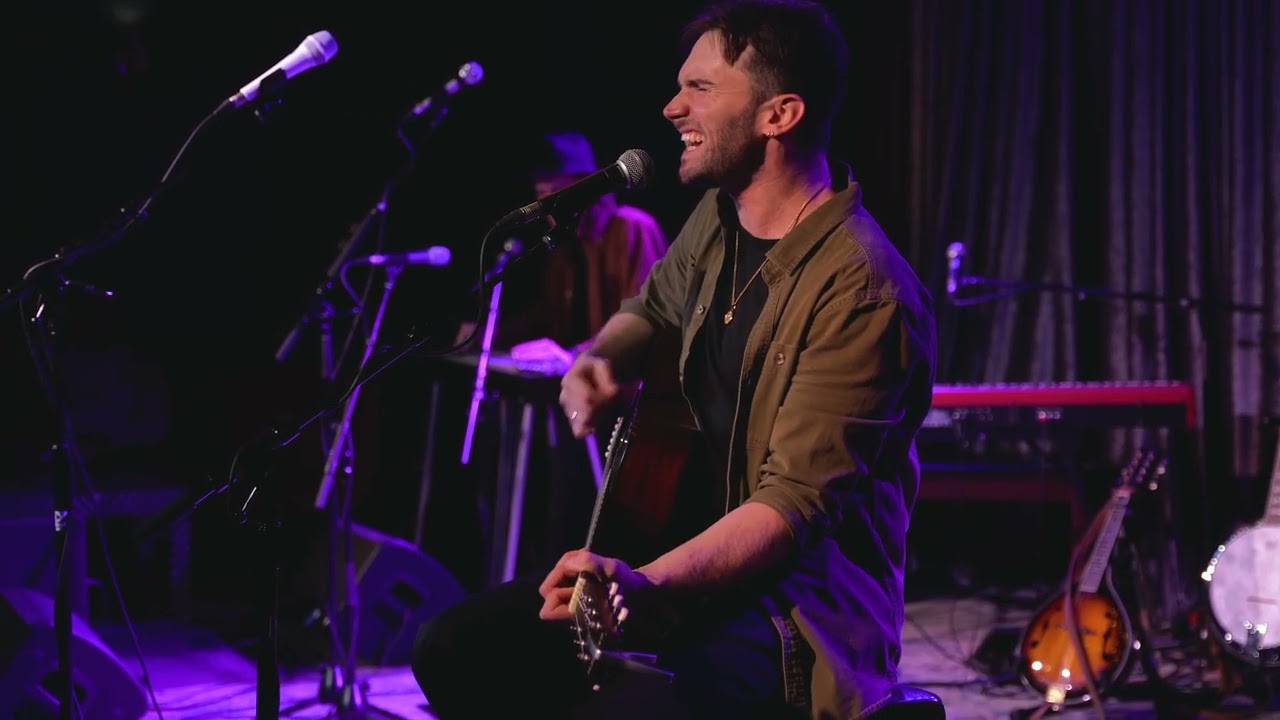 John Muirhead - Nomad (Live) adlı videoyu YouTube'da izle John Muirhead - Nomad (Live) adlı videoyu YouTube'da izle