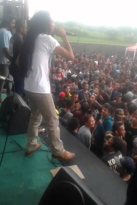 anunk soemargo feat malparty  (HUMAN RELIGION)