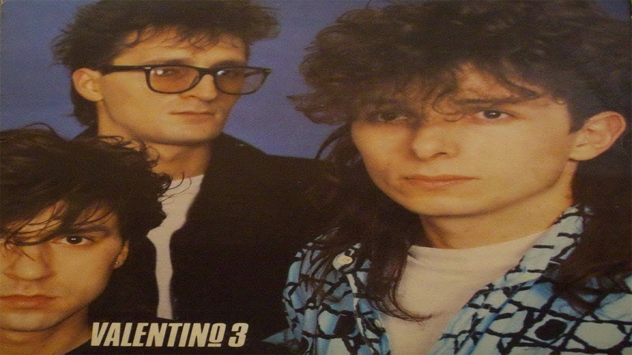 在 YouTube 上观看 VALENTINO - Ne daj mi da govorim u snu (audio) 在 YouTube 上观看 VALENTINO - Ne daj mi da govorim u snu (audio)