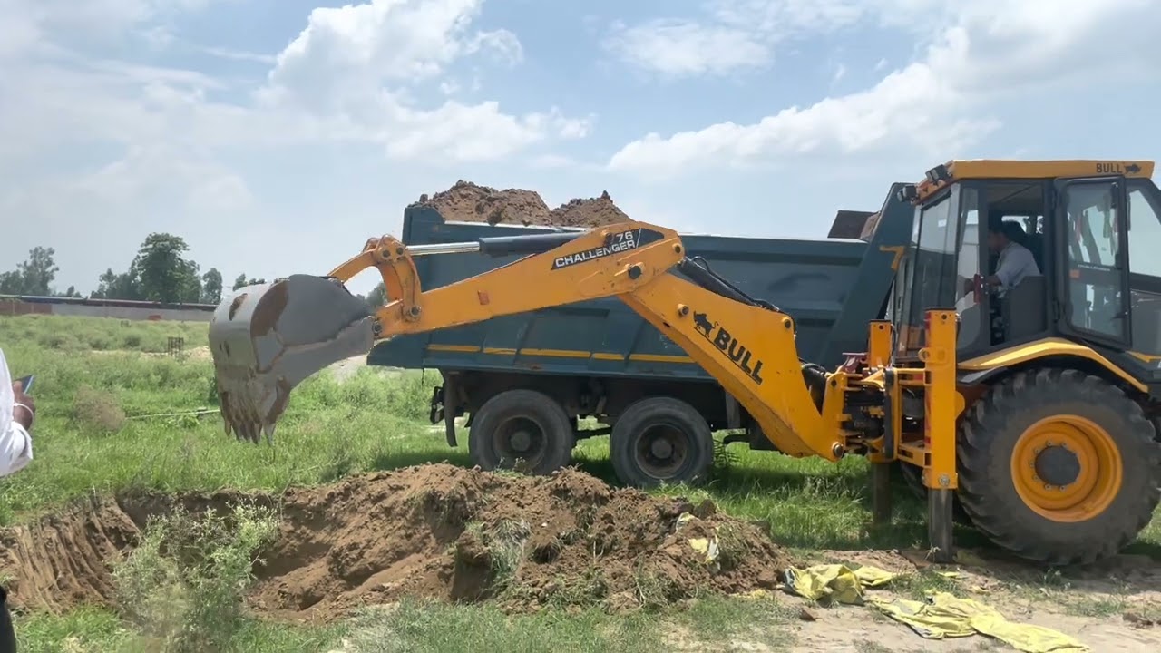 बुल मशीन ने जेसीबी से कम डीजल खाया और कर दिया कमाल