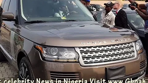 Small Doctor Storms Oritsefemi's Wedding With His 2017 Range-Rover As The BEST MAN,With Junior Boy