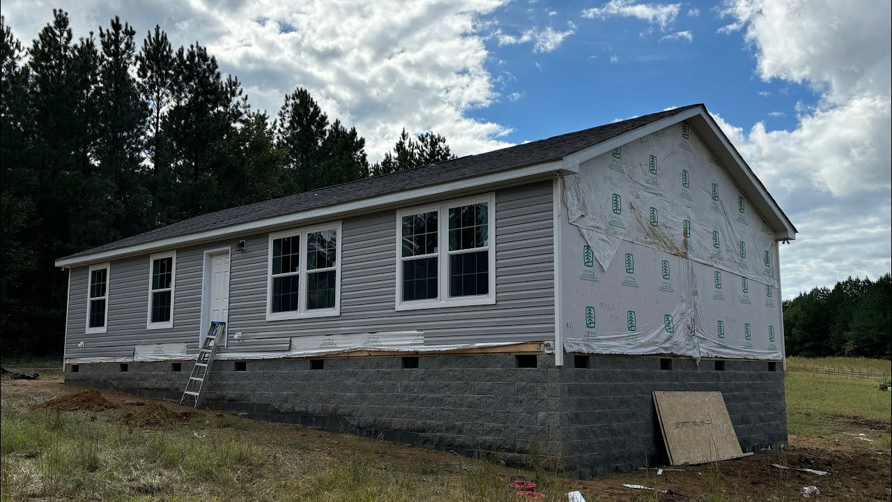 DUTCH EXPRESS HOME ON 17 acres