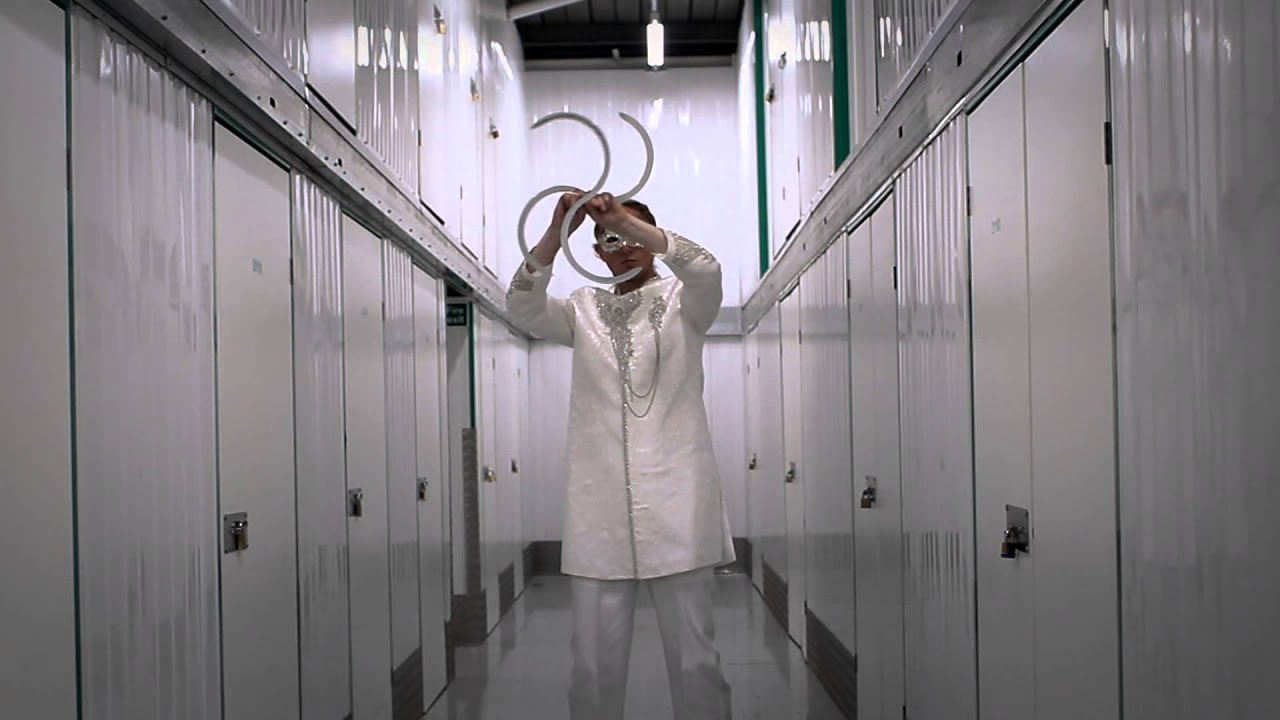 Nik - Juggler & Contact Juggling Characters - Manipulation Promo