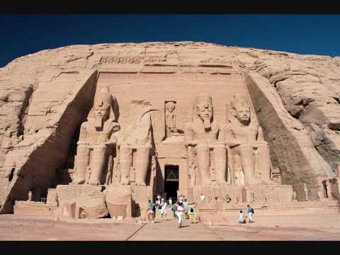 تعيشى يا مصر