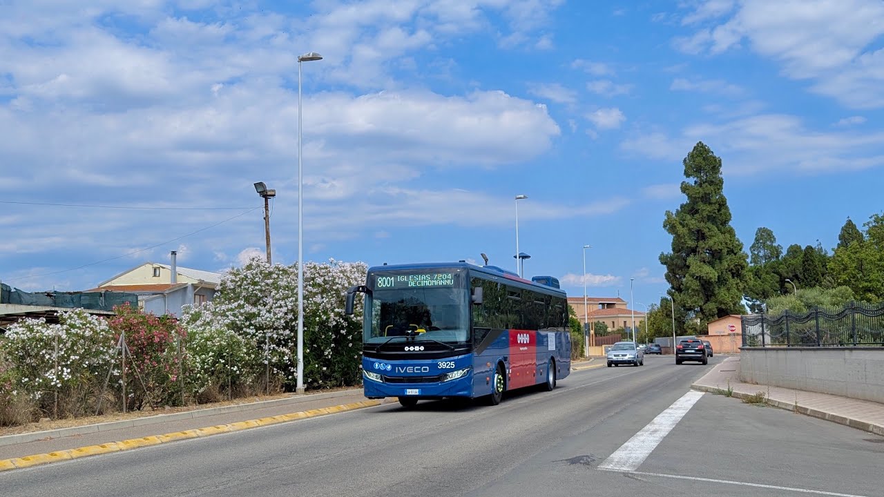IvecoBus Crossway Line 12.1 Mild-Hybrid Facelift di Arst, matricola 3925, sulla linea 8003