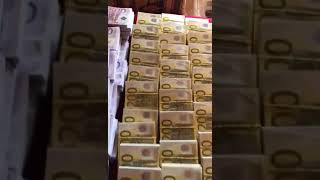 La Ville De Nancy Bienvenue À Nancy Toutes Les Pauvres Qui Ont Pas Dargent Bienvenue Chez Lalgérie