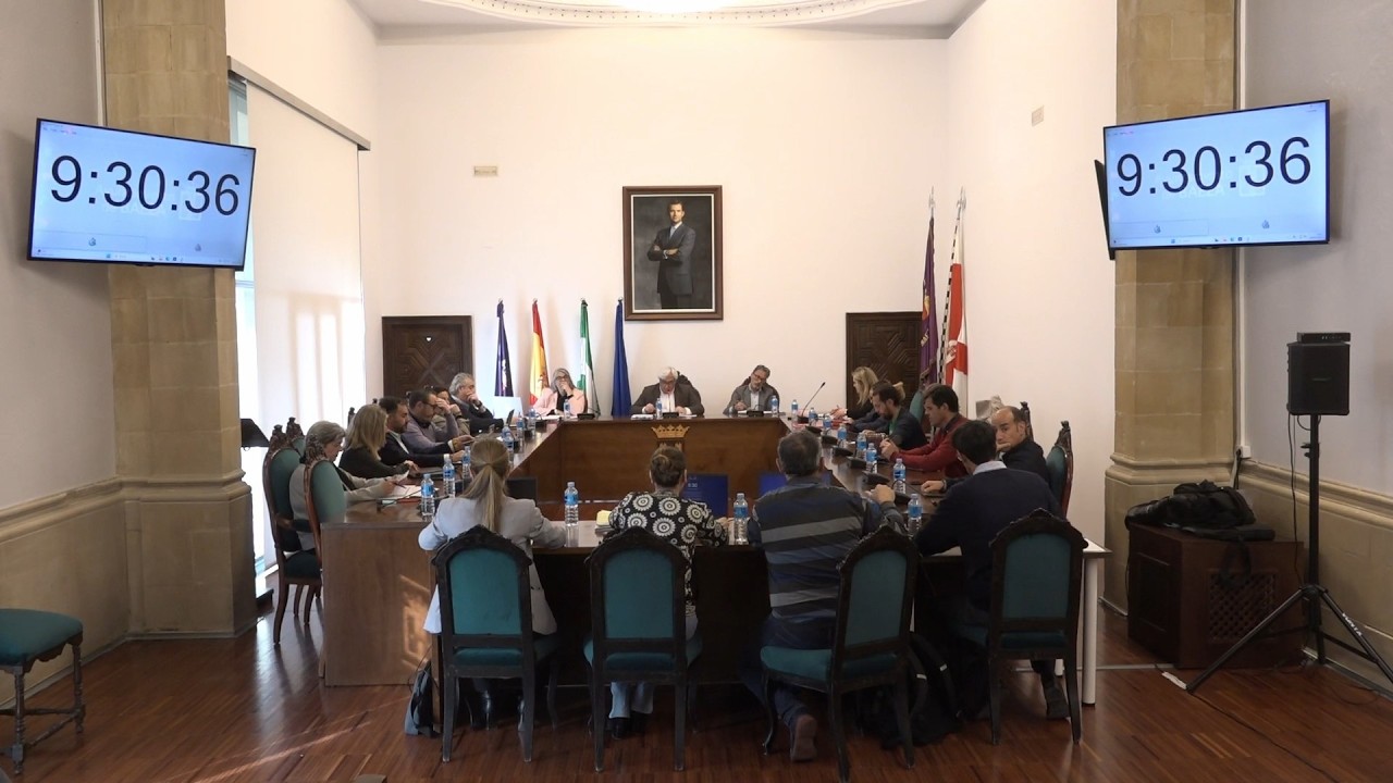 Pleno Extraordinario Ayto. Baeza · 8.4.2026 1 Pleno Extraordinario Ayto. Baeza · 8.4.2026