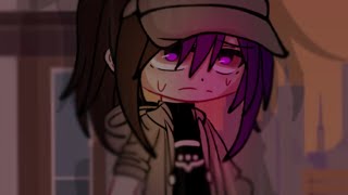 ɪꜰ ʏᴏᴜ ꜱᴇᴇ ꜱᴏᴍᴇᴏɴᴇ ᴡʜᴏ ʟᴏᴏᴋꜱ ɪᴅᴇɴᴛɪᴄᴀʟ ᴛᴏ ʏᴏᴜ, ʀᴜɴ ᴀᴡᴀʏ ᴀɴᴅ ʜɪᴅᴇ.