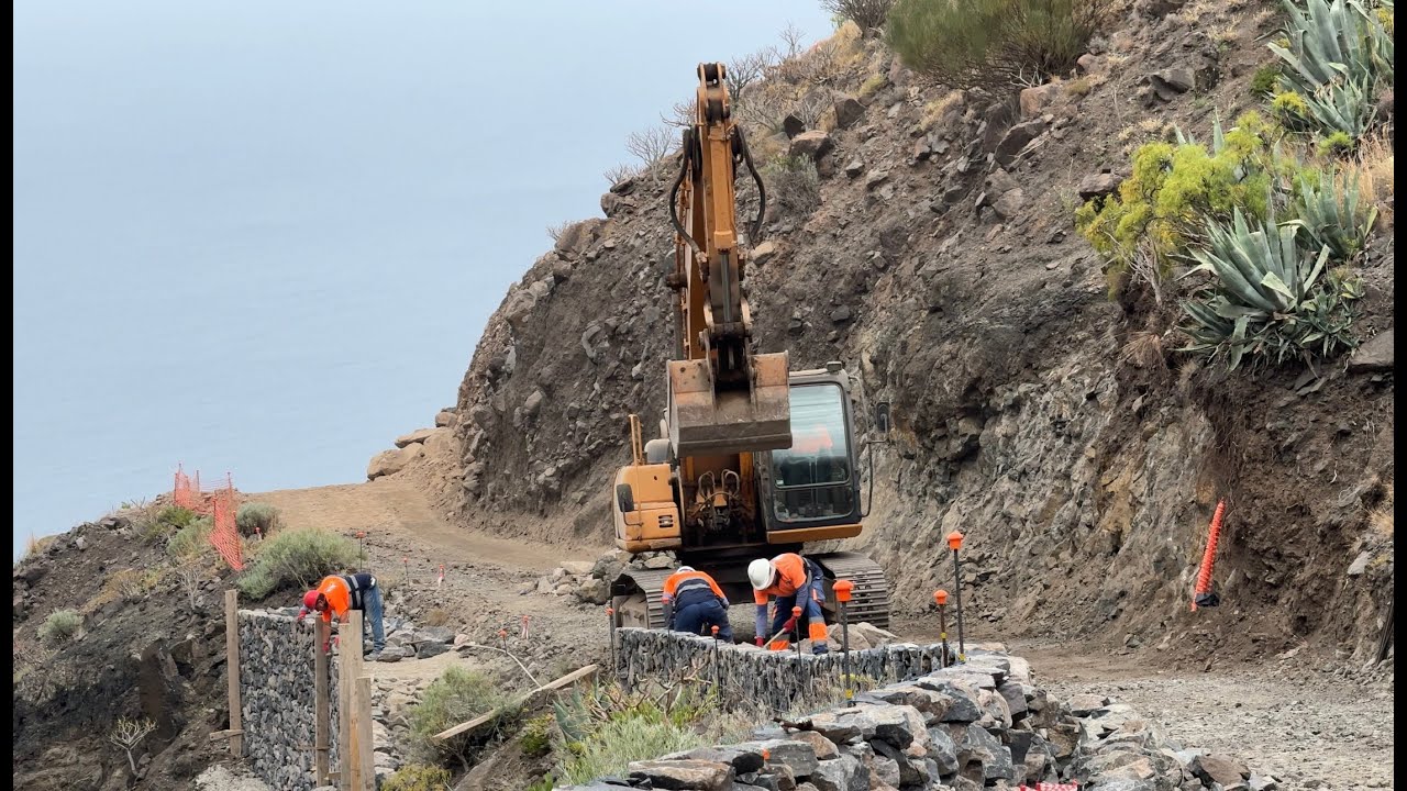 El Ayuntamiento avanza en los trabajos de acondicionamiento y pavimentación de caminos en Taguluche