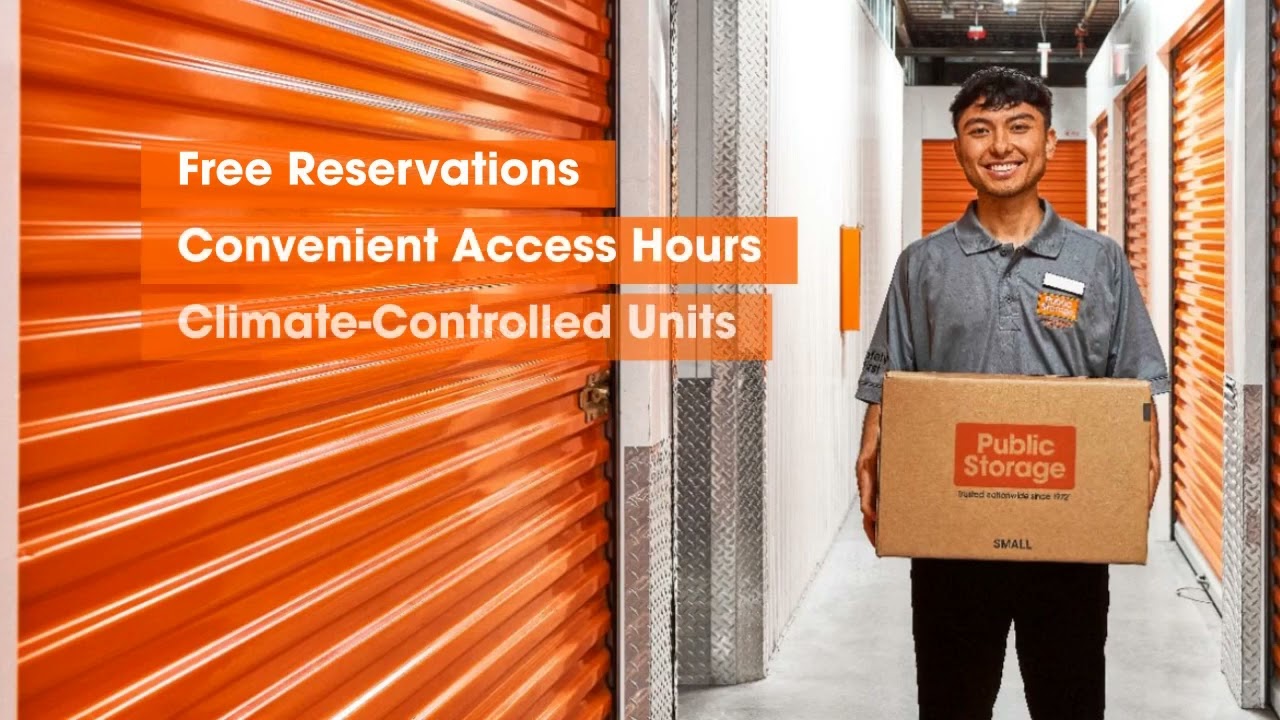 Self-Storage Units Near 7920 Deering Ave, Canoga Park, CA 91304 | Public Storage®