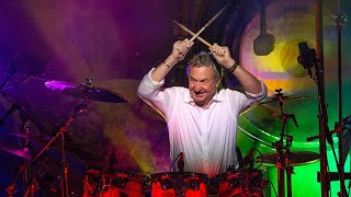 Ник Мейсон ( Nick Mason ) - Единственный барабанщик  Pink Floyd
