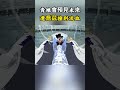 青雉剛用見聞色預見未來躲開白胡子攻擊，下一秒就被鉆石喬茲一個猛沖撞到嘴角流血#海賊王 #onepiece #luffy