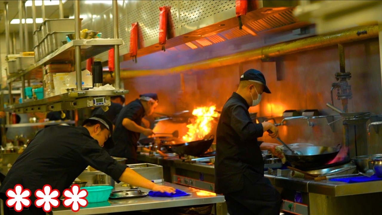 Exclusive Tour of Ultra Rare 3-Michelin-Star Kitchen