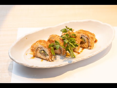 [VR180]和牛時雨煮のキムチロール（太巻き）（ 輔星 / 東京 千代田区飯田橋 ） - “食べたい”を見つけよう eata.jp（イータ）