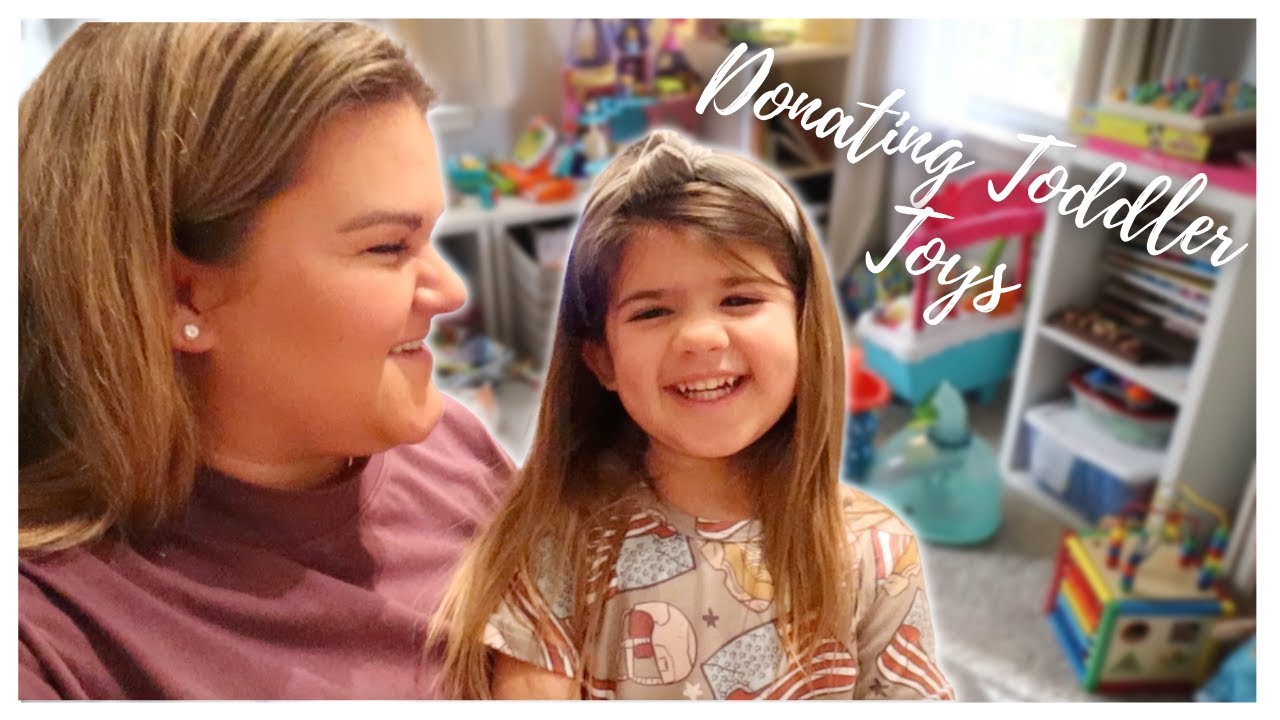 We are Donating Toys Before Christmas: Teaching a Toddler About Giving BACK | Toy Declutter VLOG