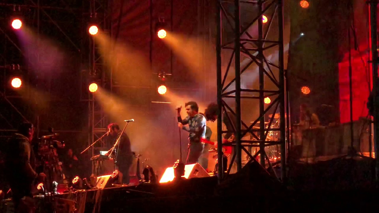 Visita Enjambre YouTube