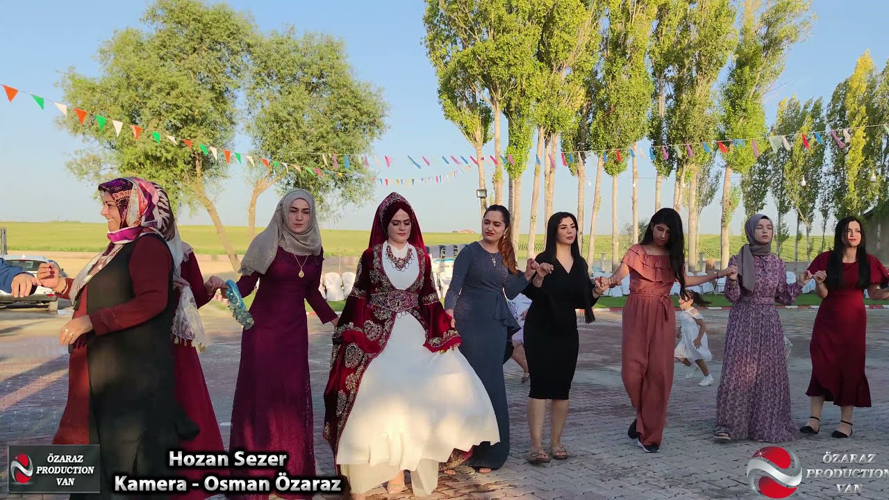 KIZ BABASINDAN HARİKA BİR KINA GECESİ KONYA YUNAK İSHAKKUŞAĞI KÖYÜ HALİT BEKARIN KIZIN -HOZAN SEZER-