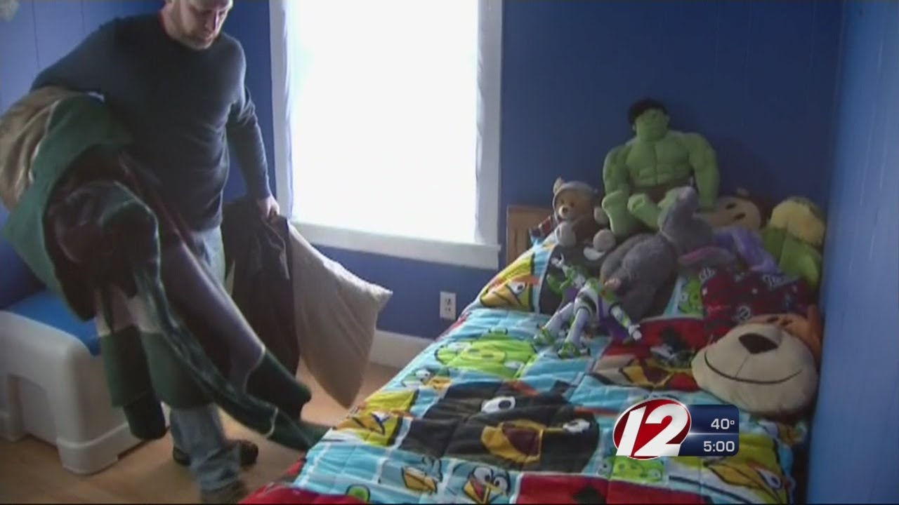 Search continues for missing 6-year-old boy - YouTube