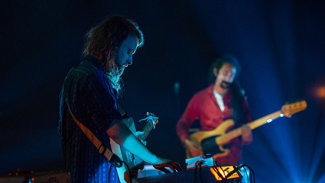 Hedon Sessies: YVI - into you