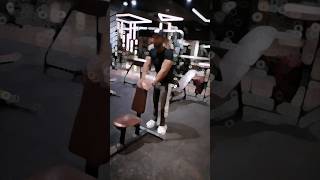🏋️💪This is a powerful triceps exercise#shorts#gym#shortvideo#fitness#viral#viralvideo#tranding#video