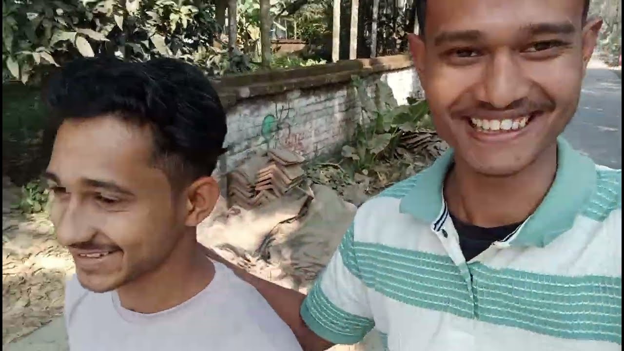 তিনি কি ইউটিউব ছেড়ে দিয়েছেন? দেখা হতেই যা বললেন youtuber... 